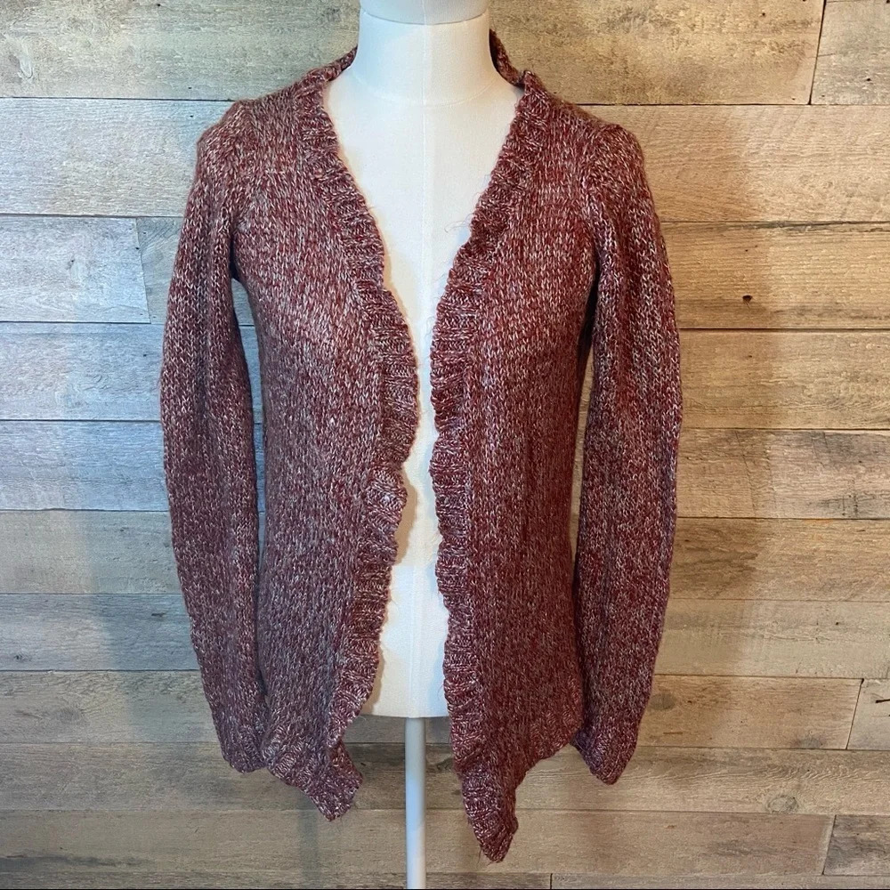 💥5/$25 Vero‎ Moda cardigan sweater  in size x-small